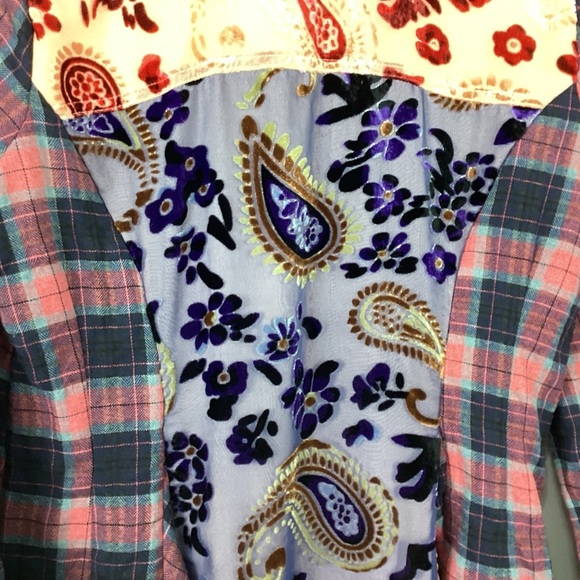 Soft Surroundings Kensington Flannel Top Size Medium - Picture 8 of 11